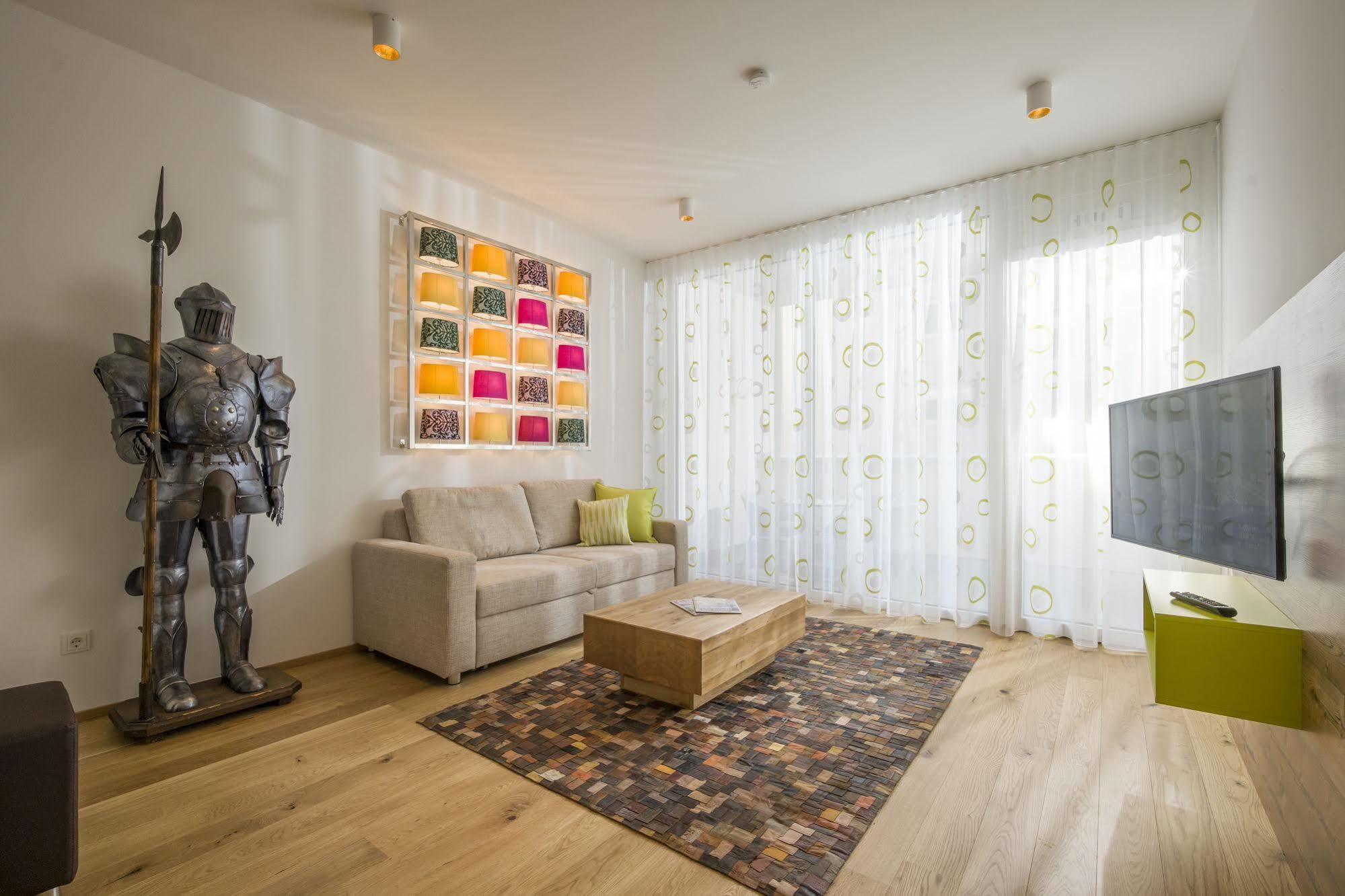 Private Living Apartments Kufstein Exteriér fotografie